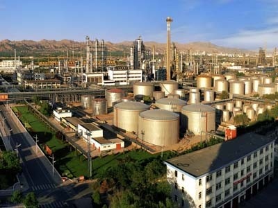 ���̰���